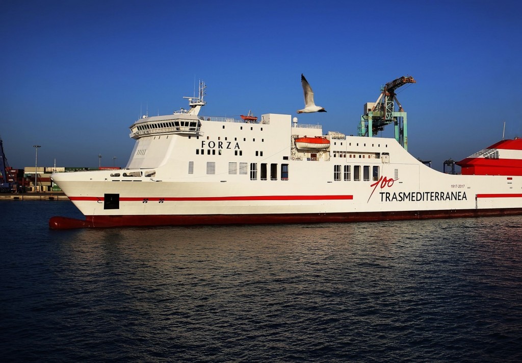 Trasmediterranea desposita su confianza en ITELLIGENT